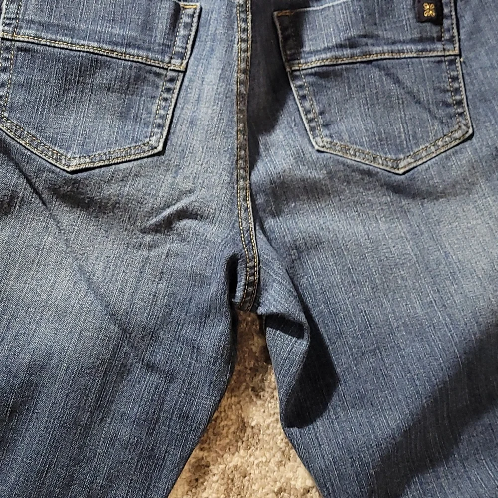 Vera Wang straight leg capri jeans size 6 - Picture 10 of 10